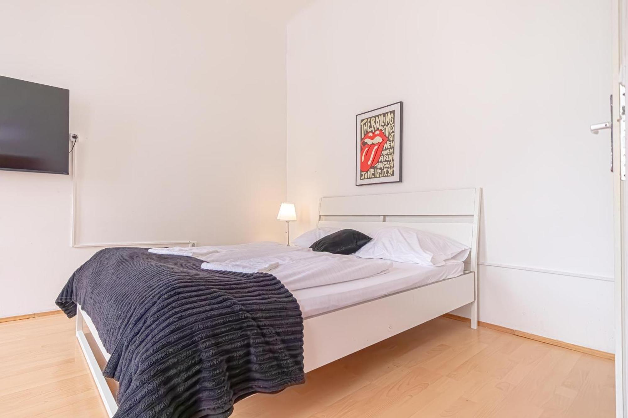 Sweet 3Br Shared Apt Near Wiener Stadthalle & Central Exterior foto