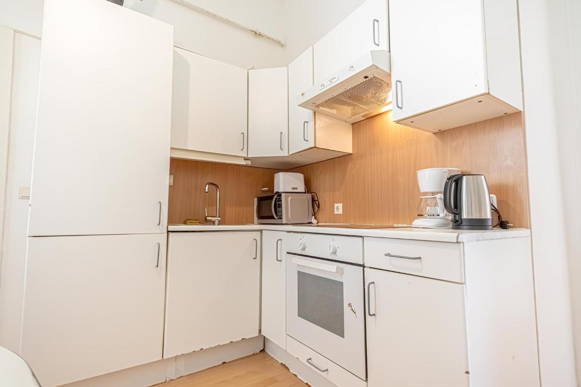 Sweet 3Br Shared Apt Near Wiener Stadthalle & Central Exterior foto