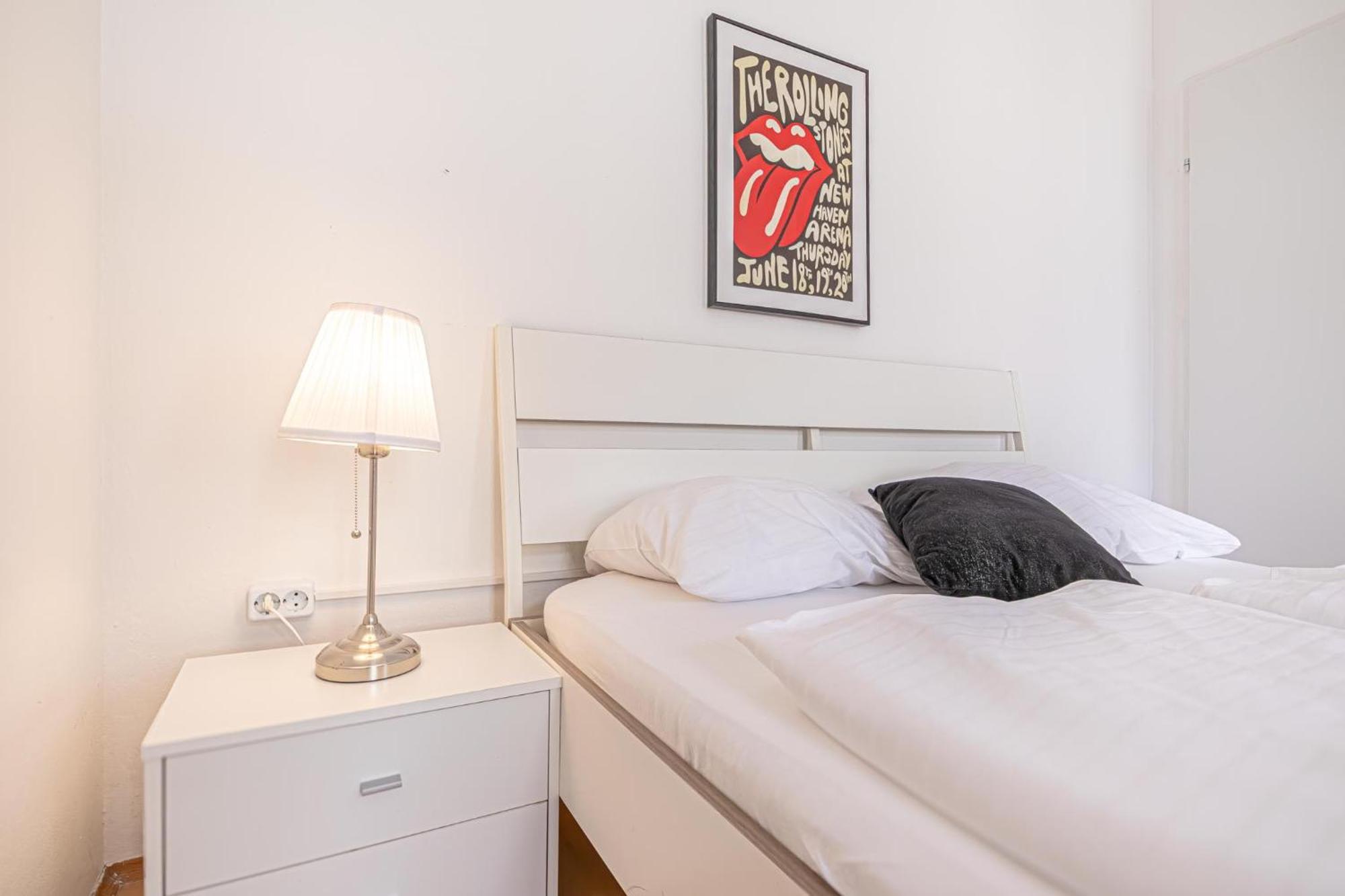 Sweet 3Br Shared Apt Near Wiener Stadthalle & Central Exterior foto
